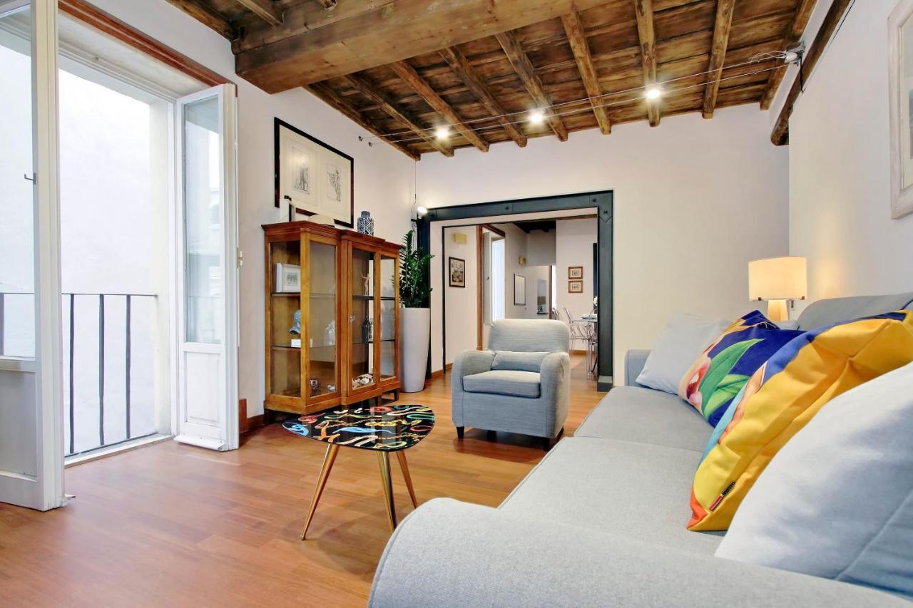 Appartement Ych-Farnese Charme à Rome Extérieur photo
