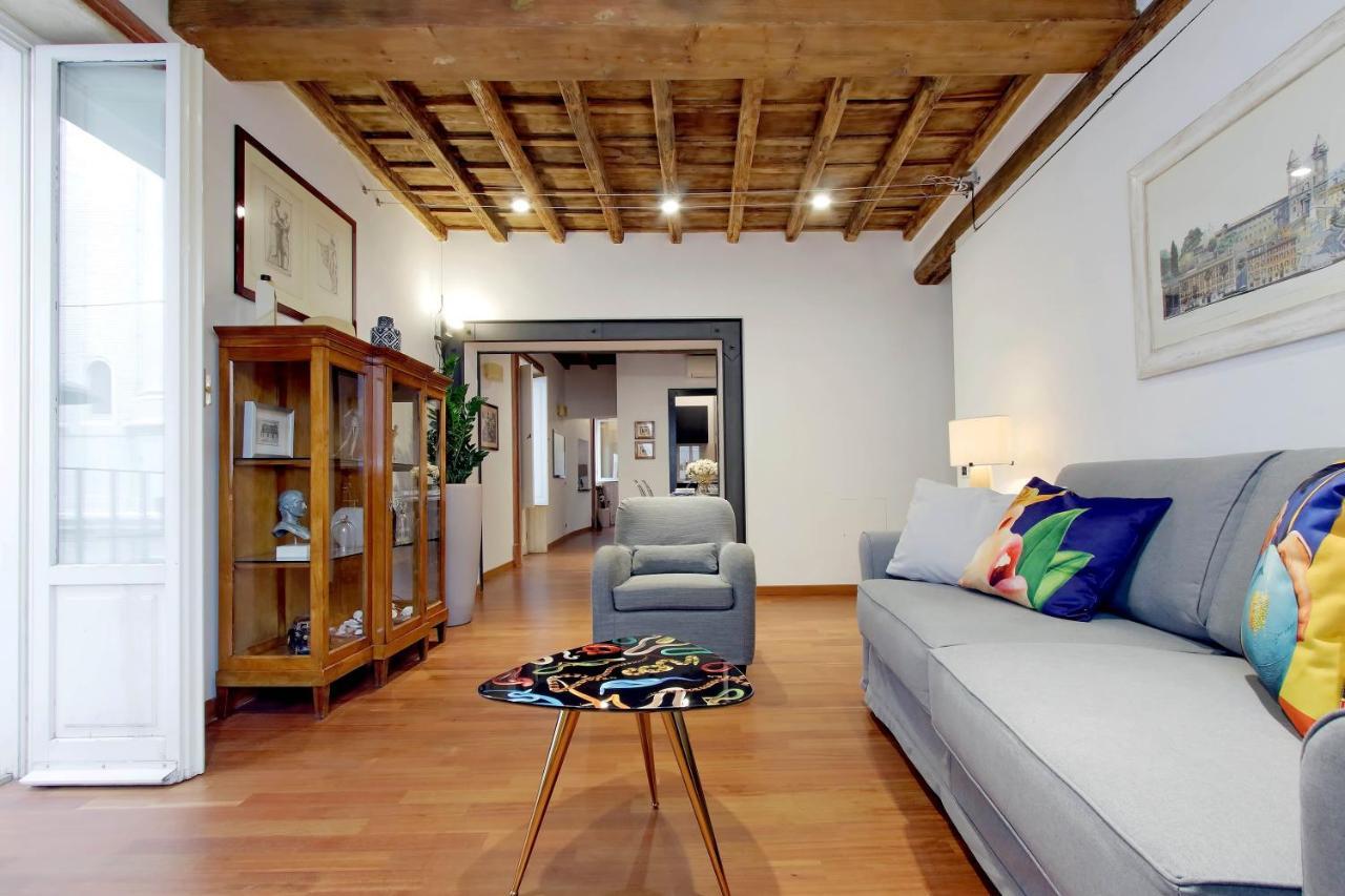 Appartement Ych-Farnese Charme à Rome Extérieur photo