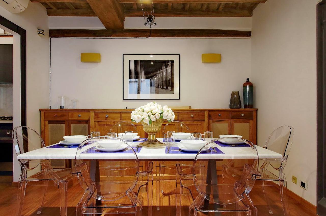 Appartement Ych-Farnese Charme à Rome Extérieur photo